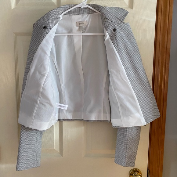 Loft Jacket - Picture 4 of 4